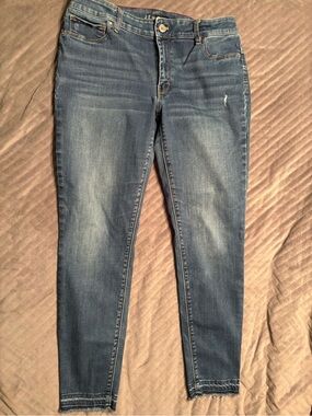 White House Black Market Jeans 12L Jegging Skinny Jeans 12 Long WHBM Denim